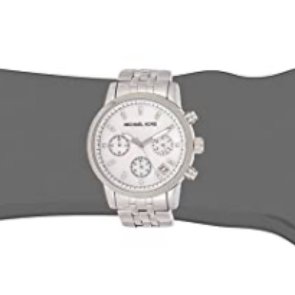 Michael Kors MK5020 Silver Knurl Top Ring Watch - Picture 4 of 4